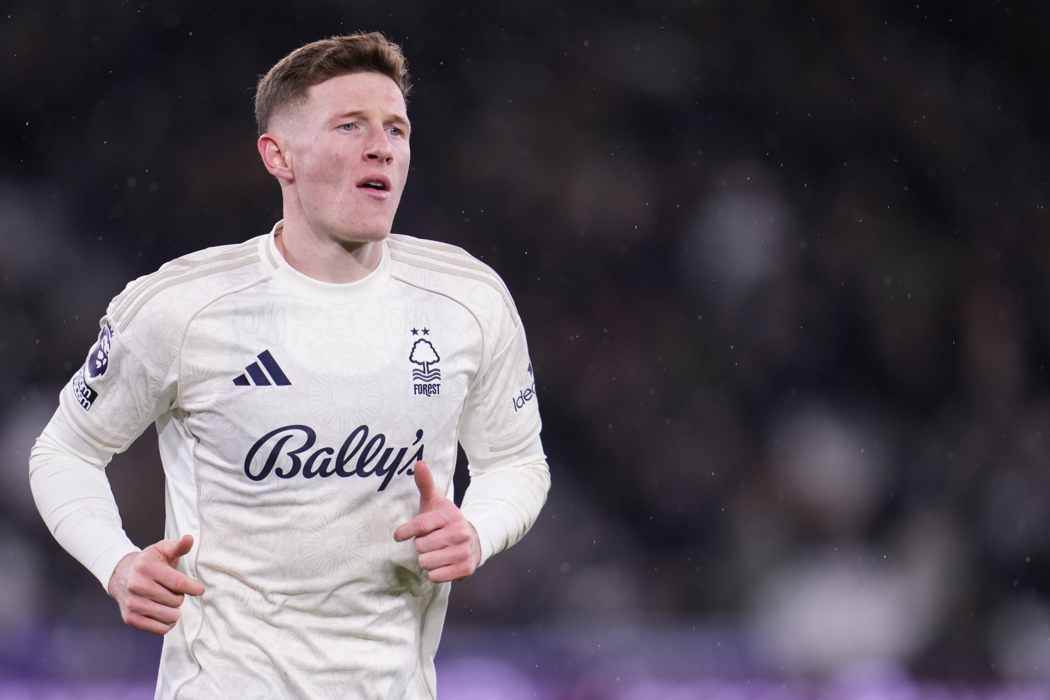 曼城二攻安德森：1.06亿+1500万浮动遭拒，森林咬死1.2亿固定
