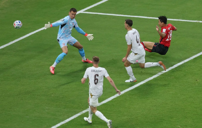 韩国2-1逆转捷克:62%控球+15次射门,技术流碾压高空流 韩国2-1逆转捷克:62%控球+15次射门,技术流碾压高空流