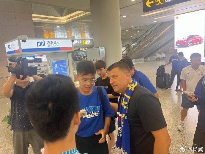 申花新帅合同模式曝光：0.5+N先保级后激活