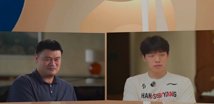 媒体人：杨瀚森在美国体育圈没啥知名度 出场太少 比不了当年姚明
